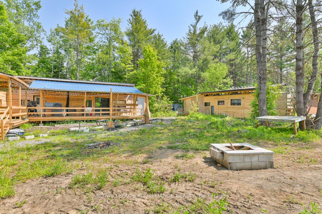 Photo 23 of 4 Wolf Lake Road, Madoc — HOMEH