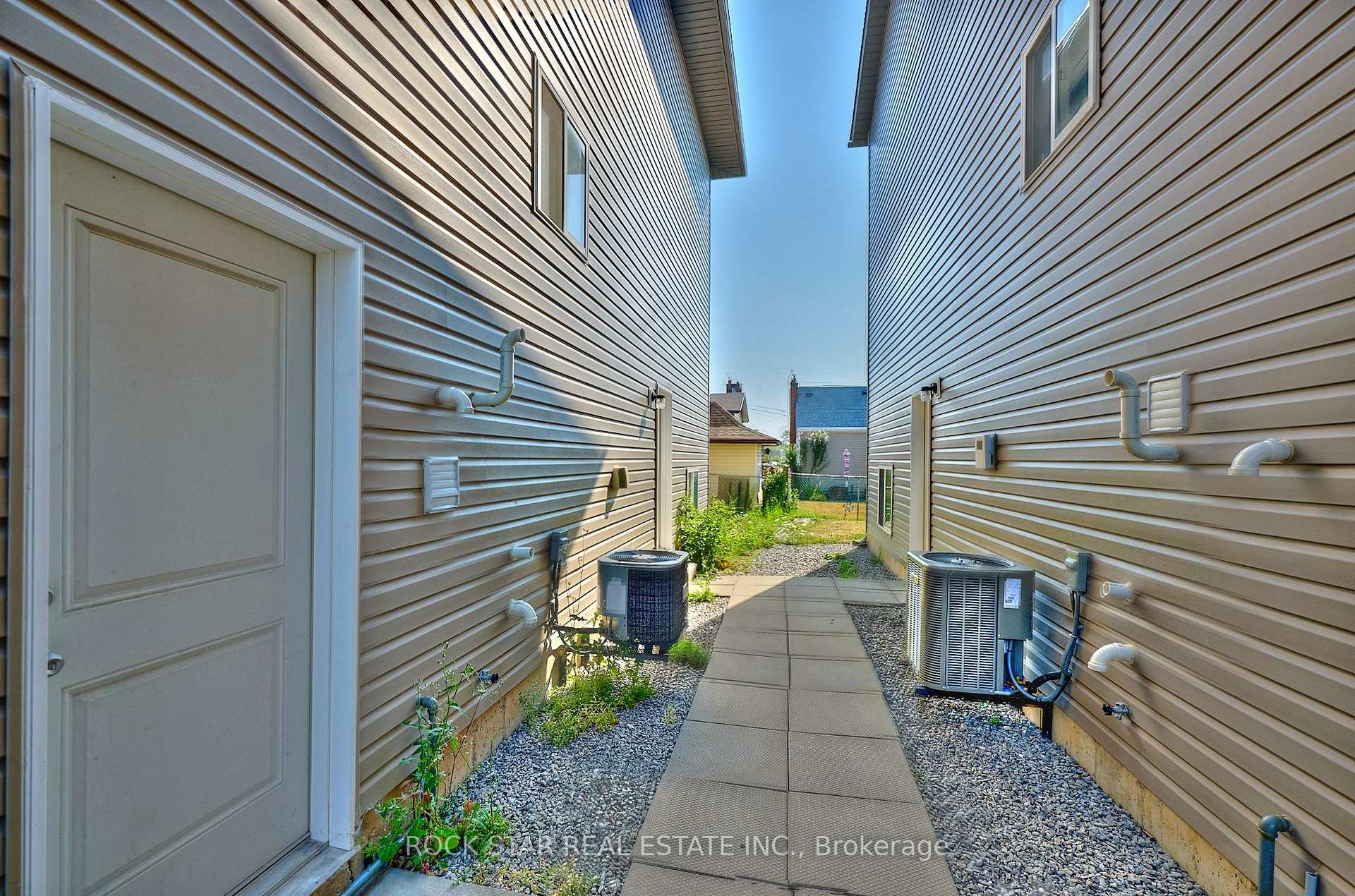 Photo 24 of 66B Battle Street, Thorold, Thorold Downtown — HOMEH