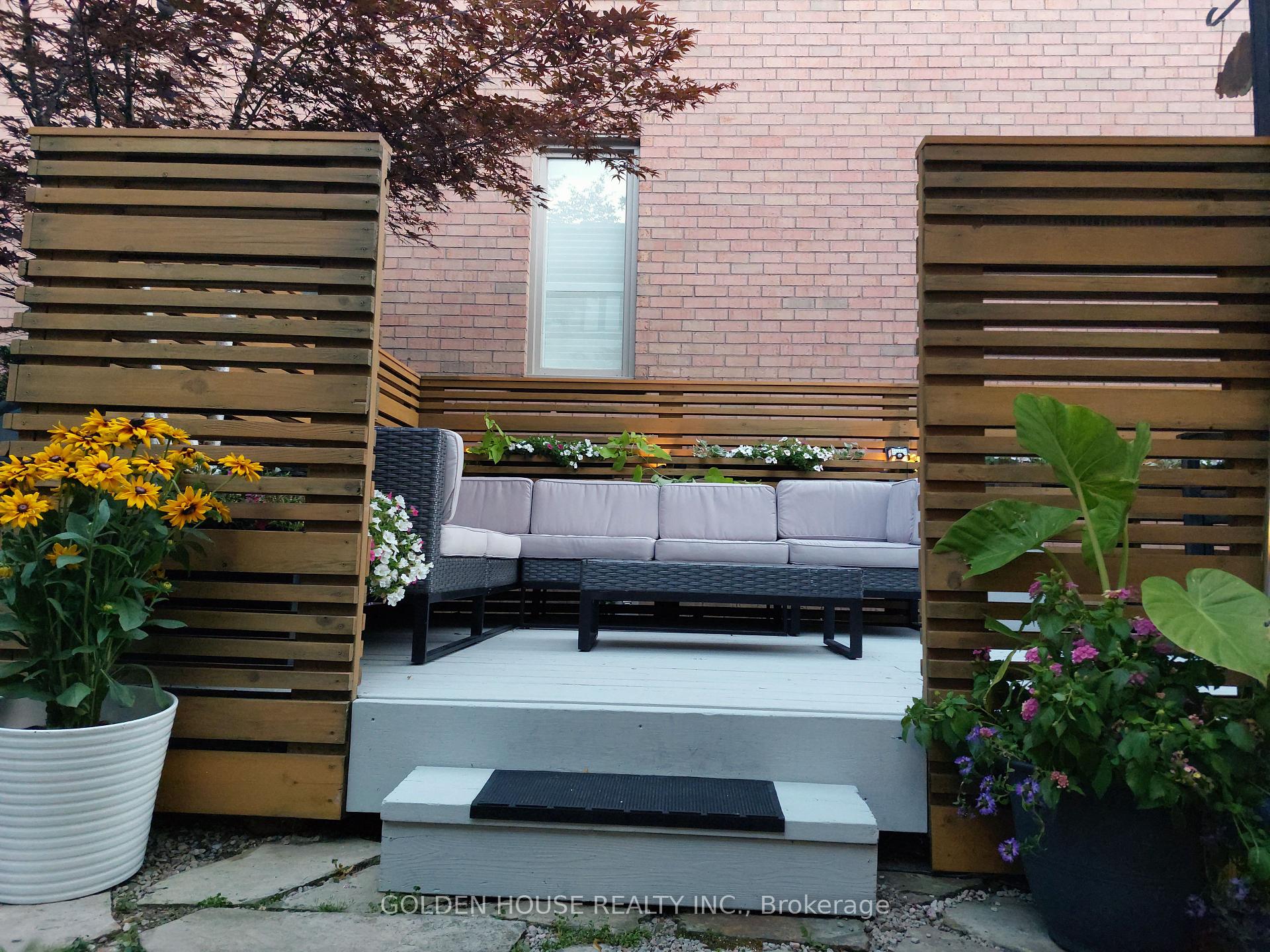 Photo 29 of 21 Thatcher Avenue, Scarborough, Cliffcrest — HOMEH