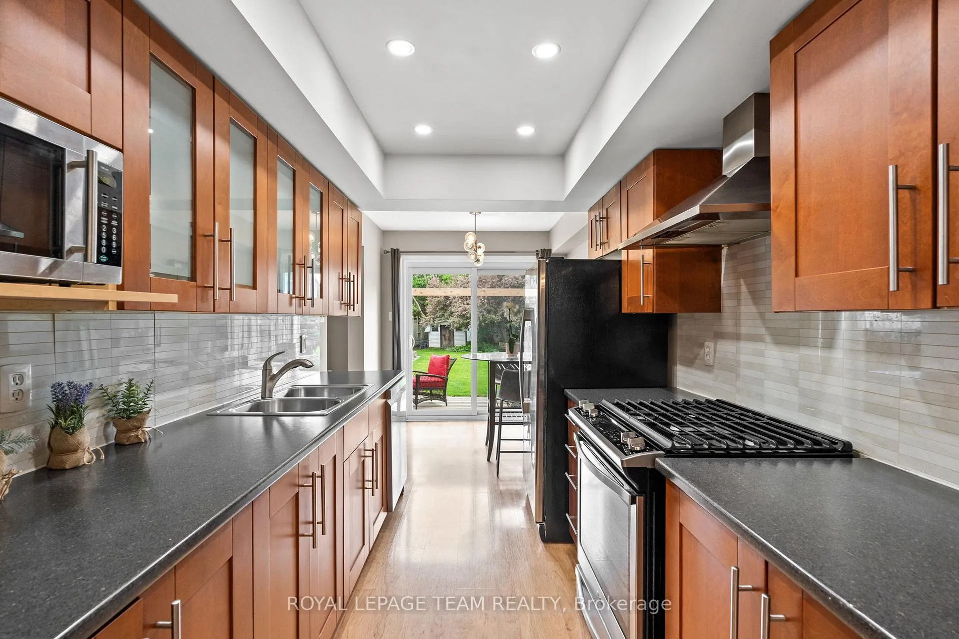 Photo 11 of 32 Whitegate Crescent, Ottawa, Barrhaven - Longfields — HOMEH