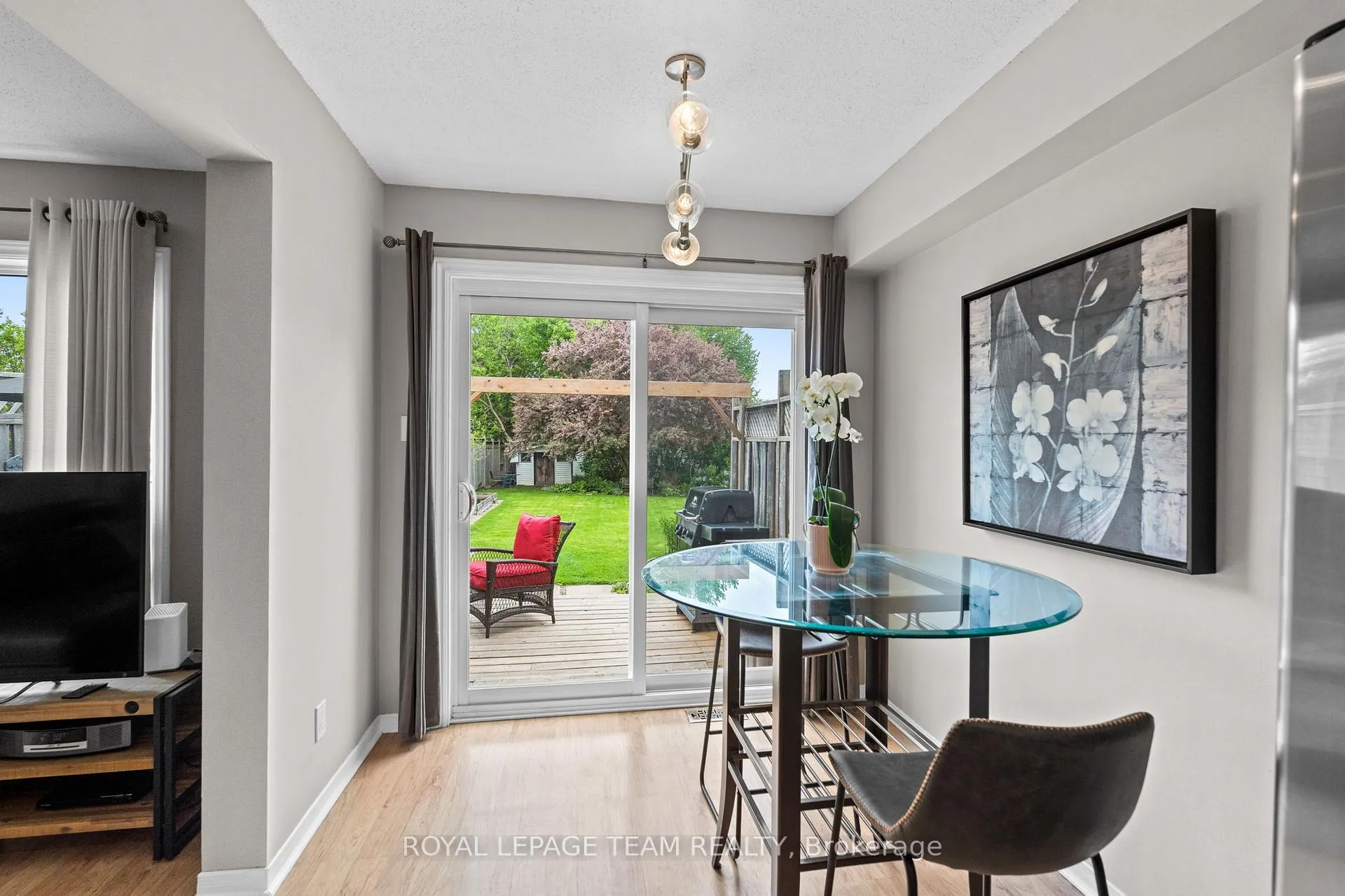 Photo 15 of 32 Whitegate Crescent, Ottawa, Barrhaven - Longfields — HOMEH