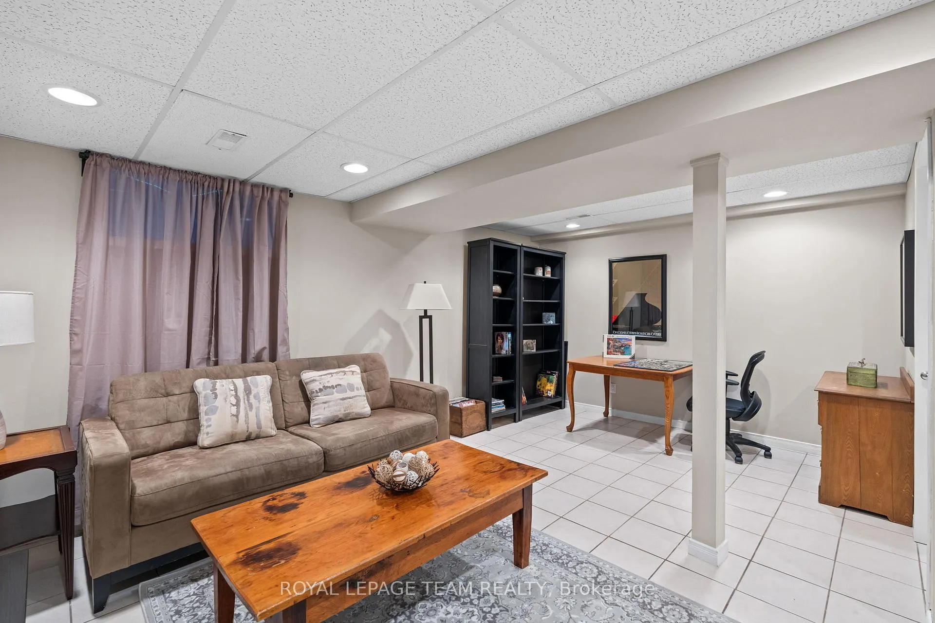 Photo 35 of 32 Whitegate Crescent, Ottawa, Barrhaven - Longfields — HOMEH