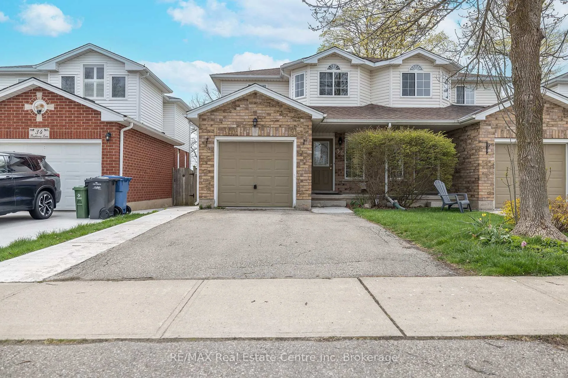 Photo 1 of 36 Raspberry Lane, Guelph, Grange Road — HOMEH