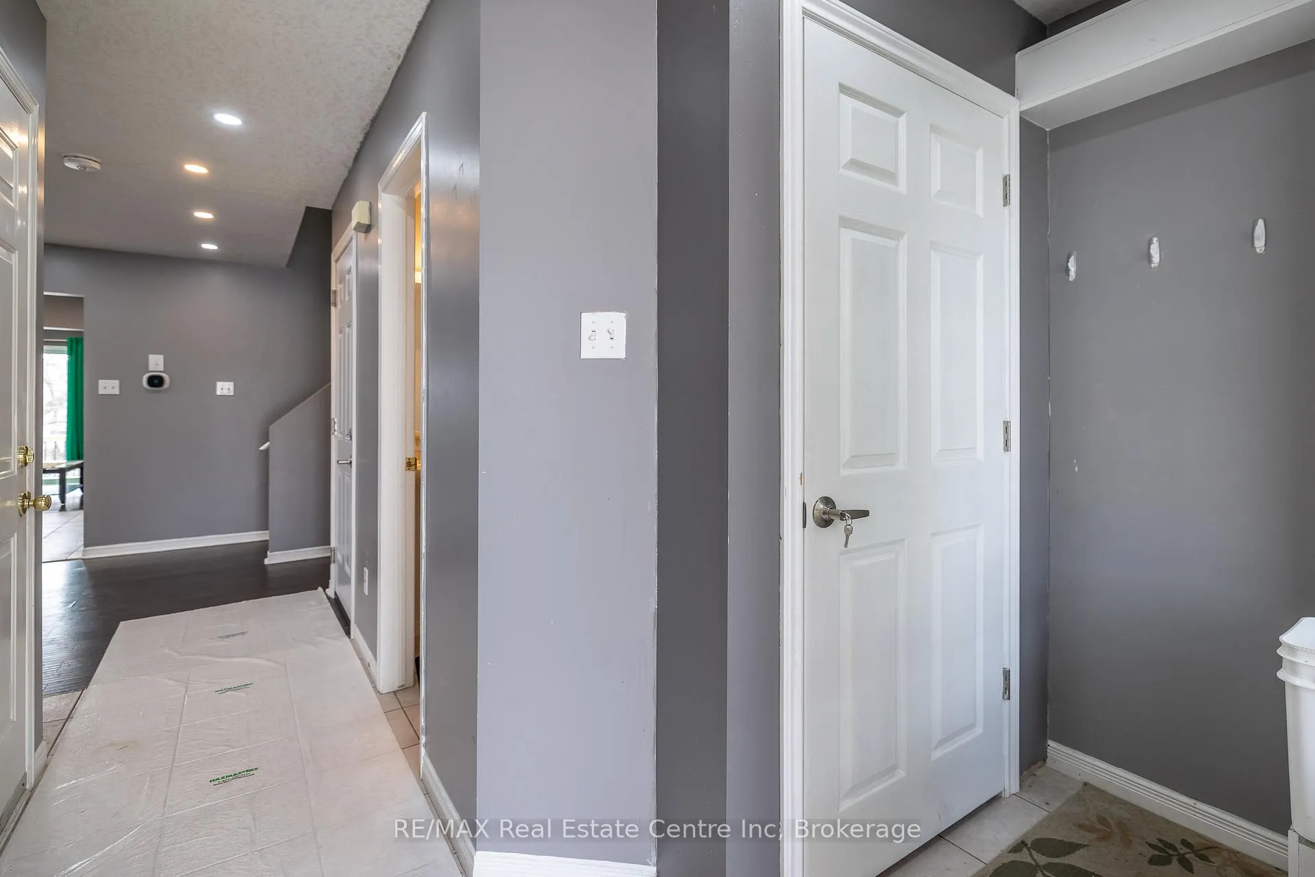 Photo 9 of 36 Raspberry Lane, Guelph, Grange Road — HOMEH
