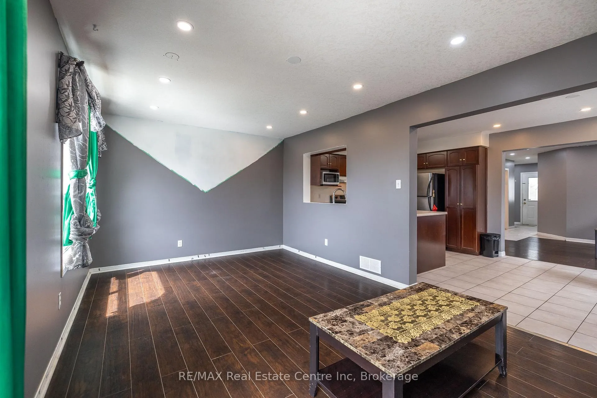 Photo 25 of 36 Raspberry Lane, Guelph, Grange Road — HOMEH