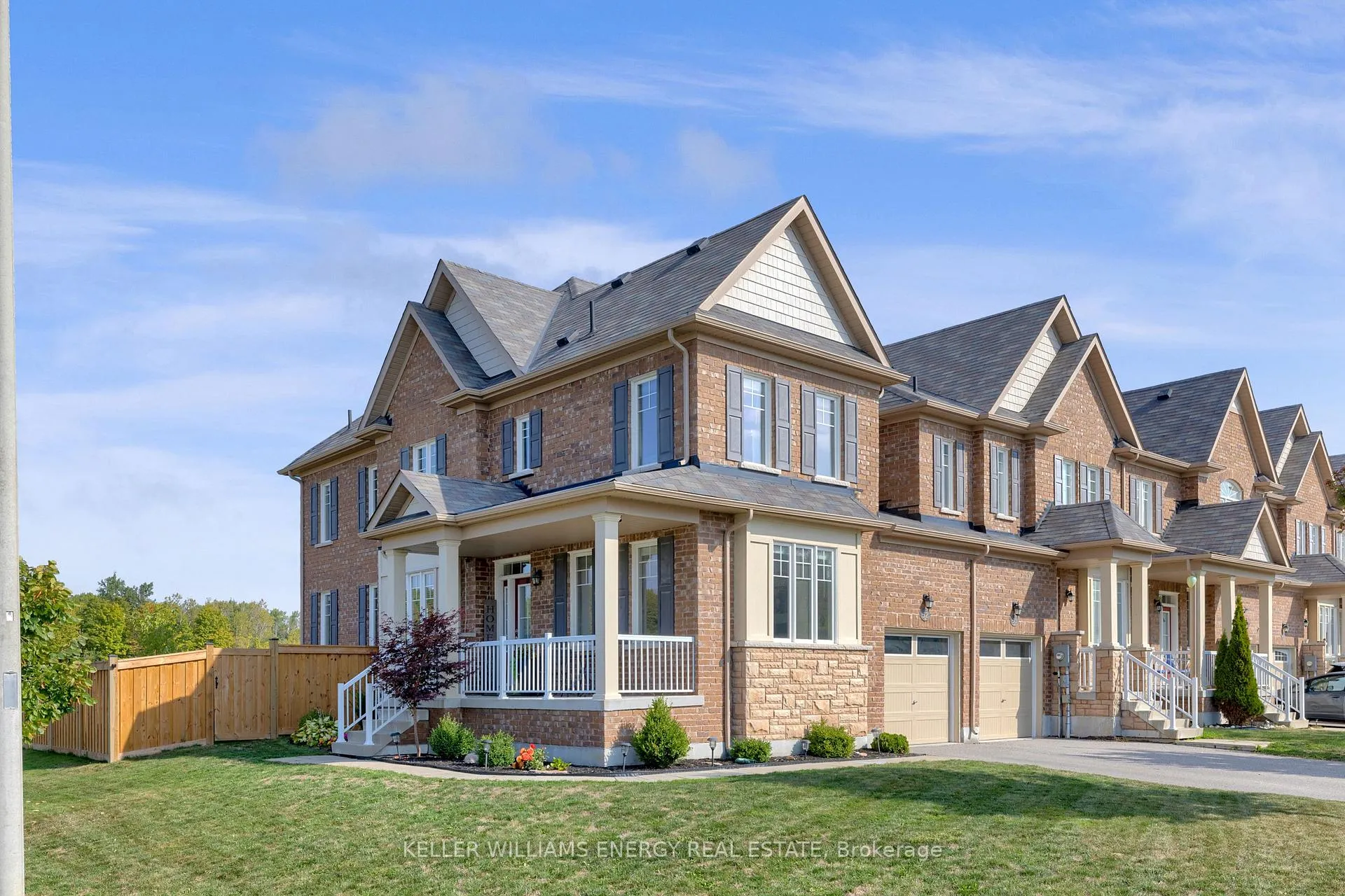 Photo 3 of 52 Ross Wright Avenue, Clarington, Bowmanville — HOMEH