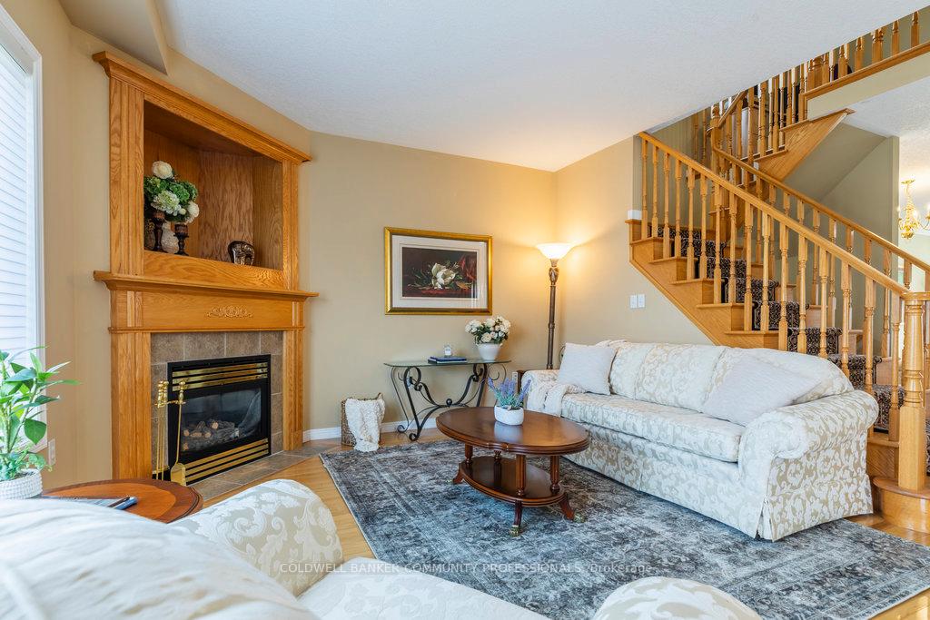 Photo 21 of 229 Gatestone Drive, Hamilton, Stoney Creek Mountain — HOMEH