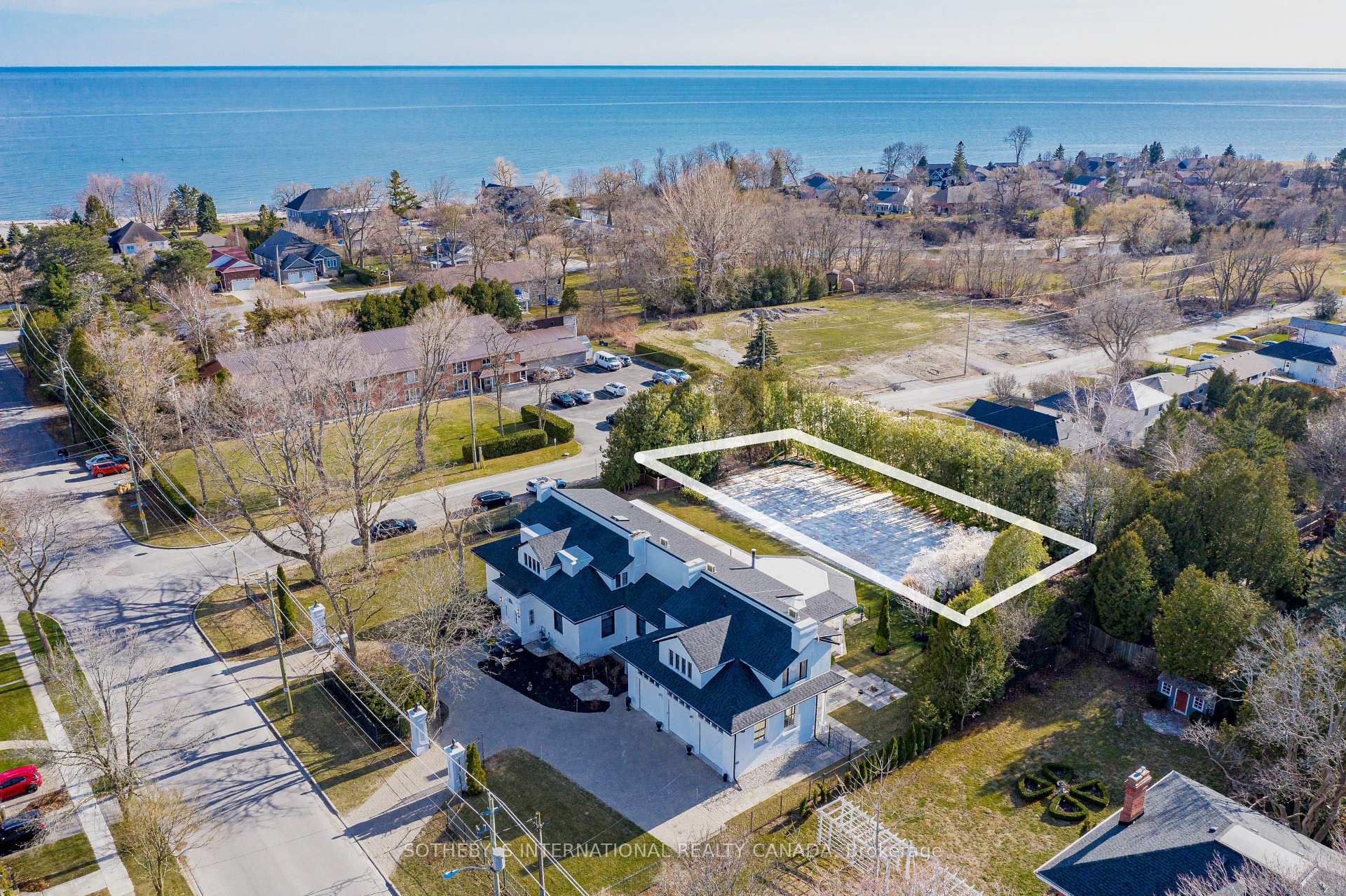 Photo 1 of 27/28 Clyde Street, Cobourg — HOMEH