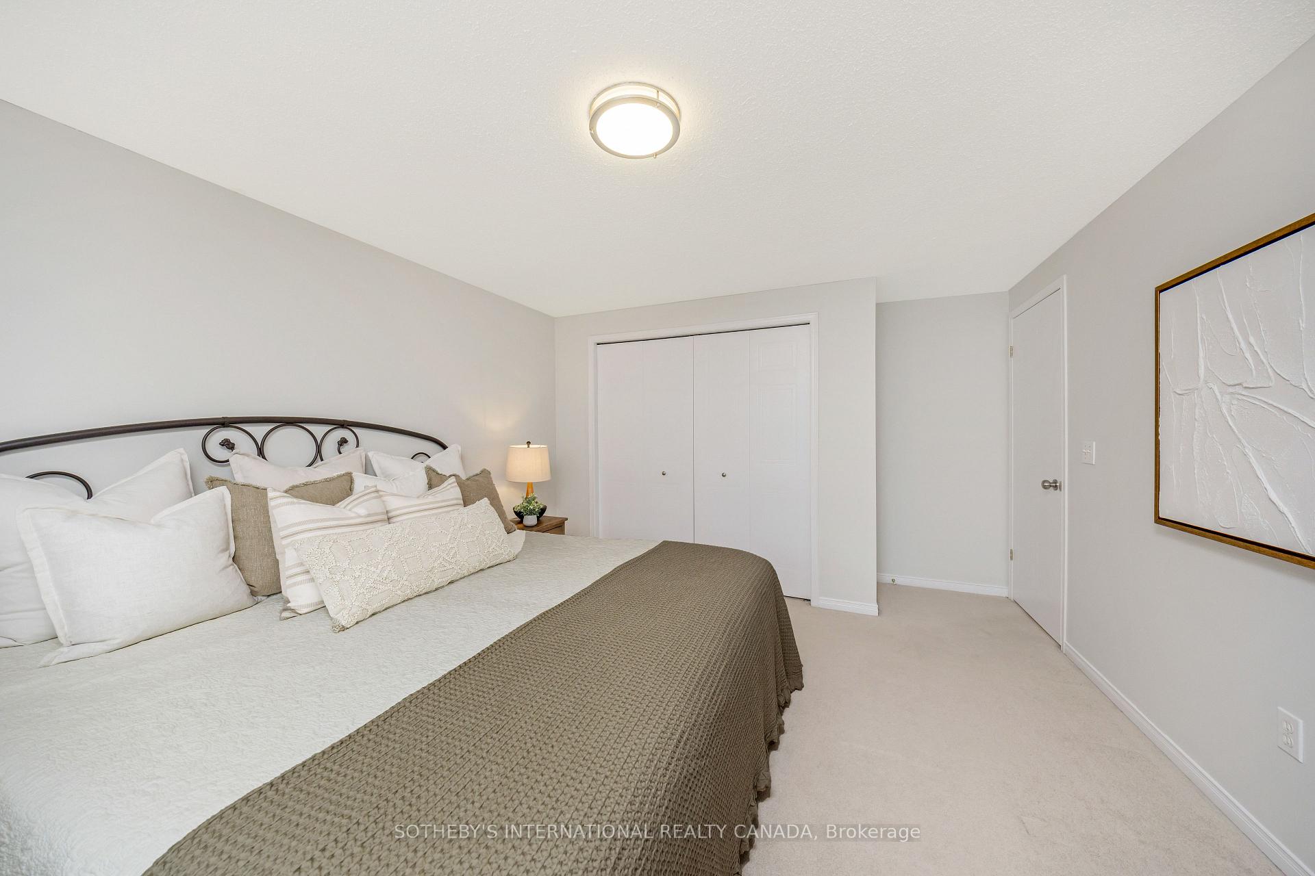 Photo 19 of 61 Darling Crescent, Guelph, Pineridge/Westminster Woods — HOMEH