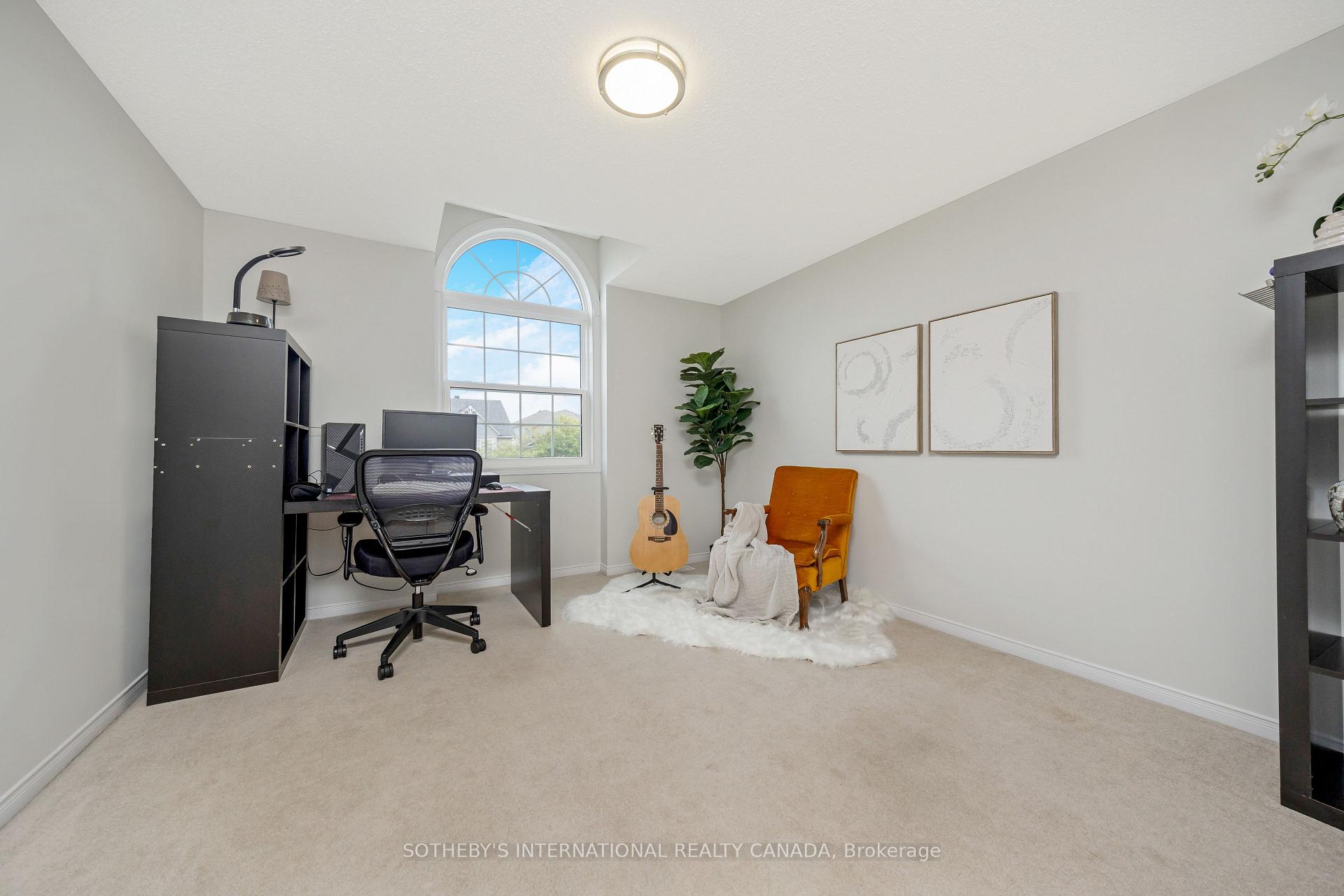 Photo 21 of 61 Darling Crescent, Guelph, Pineridge/Westminster Woods — HOMEH