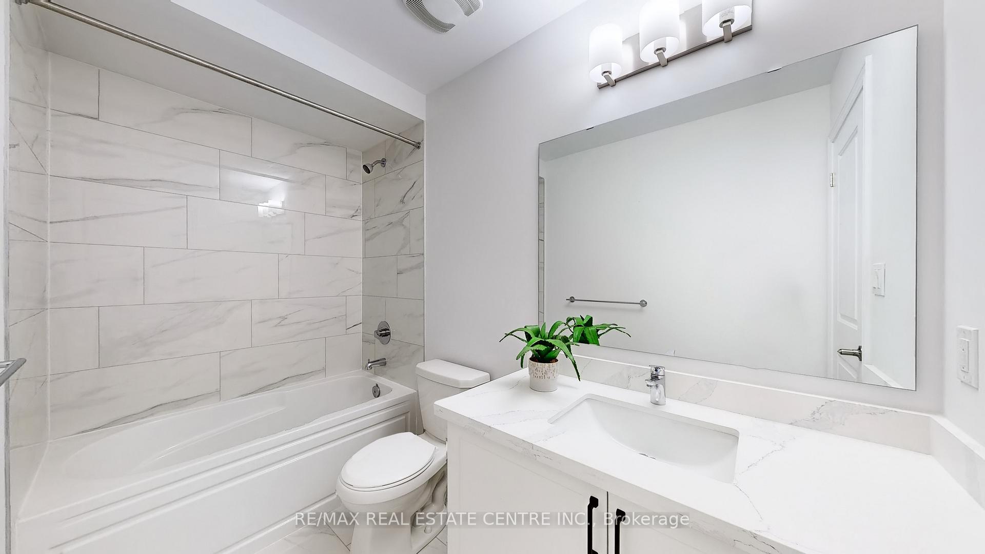 Photo 17 of 1058 Lockie Drive W, Oshawa, Kedron — HOMEH