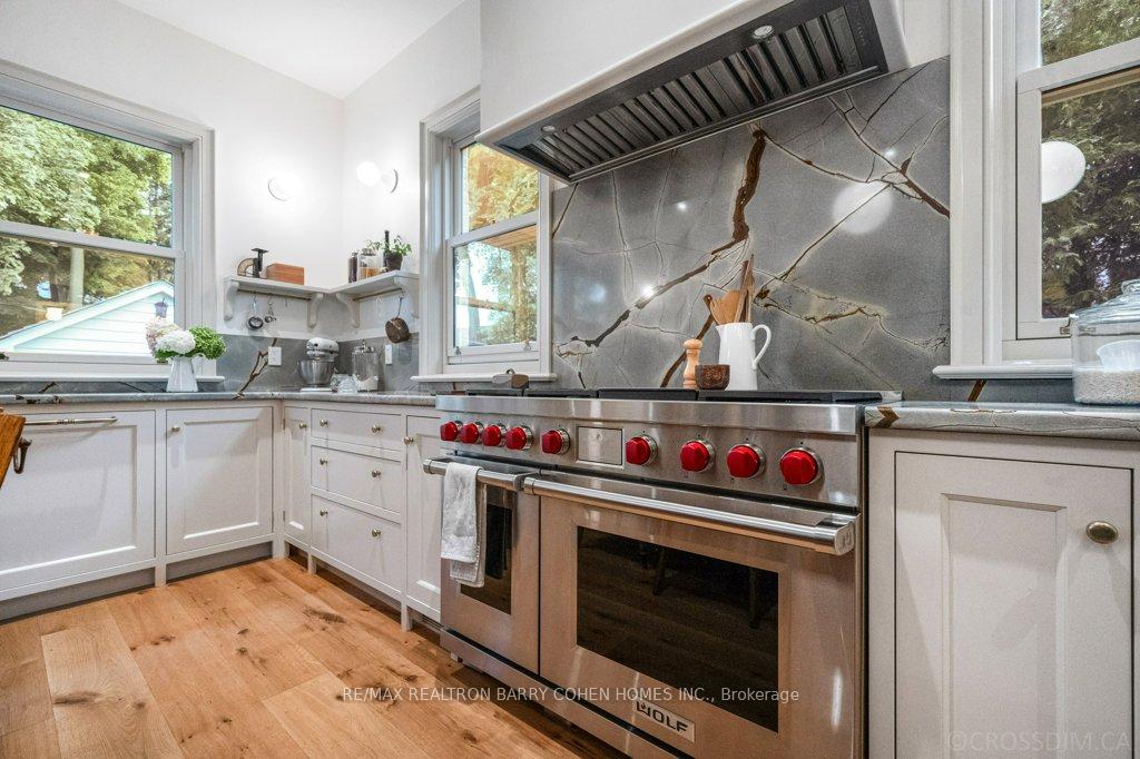 Photo 15 of 23 Lytton Boulevard, Toronto, Lawrence Park South — HOMEH