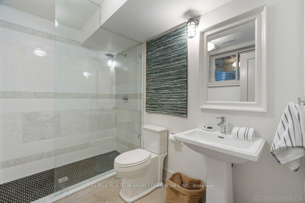 Photo 36 of 23 Lytton Boulevard, Toronto, Lawrence Park South — HOMEH