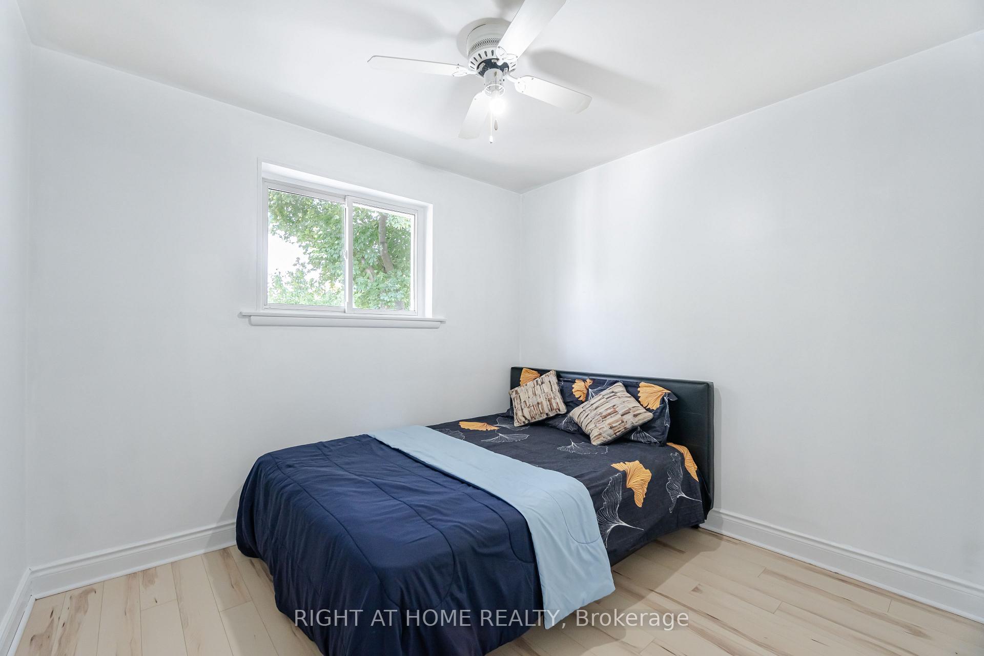 Photo 16 of 78 Sanford Crescent, Brampton, Northwood Park — HOMEH
