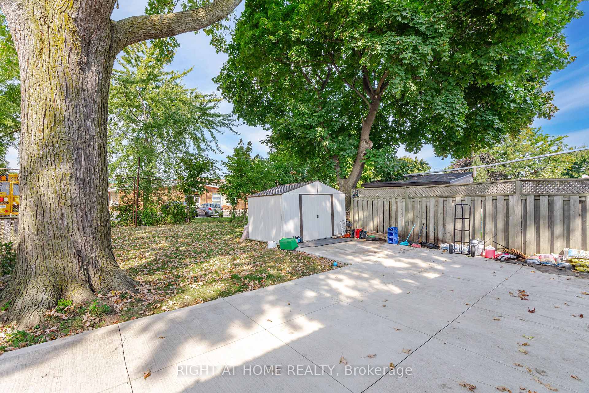 Photo 37 of 78 Sanford Crescent, Brampton, Northwood Park — HOMEH