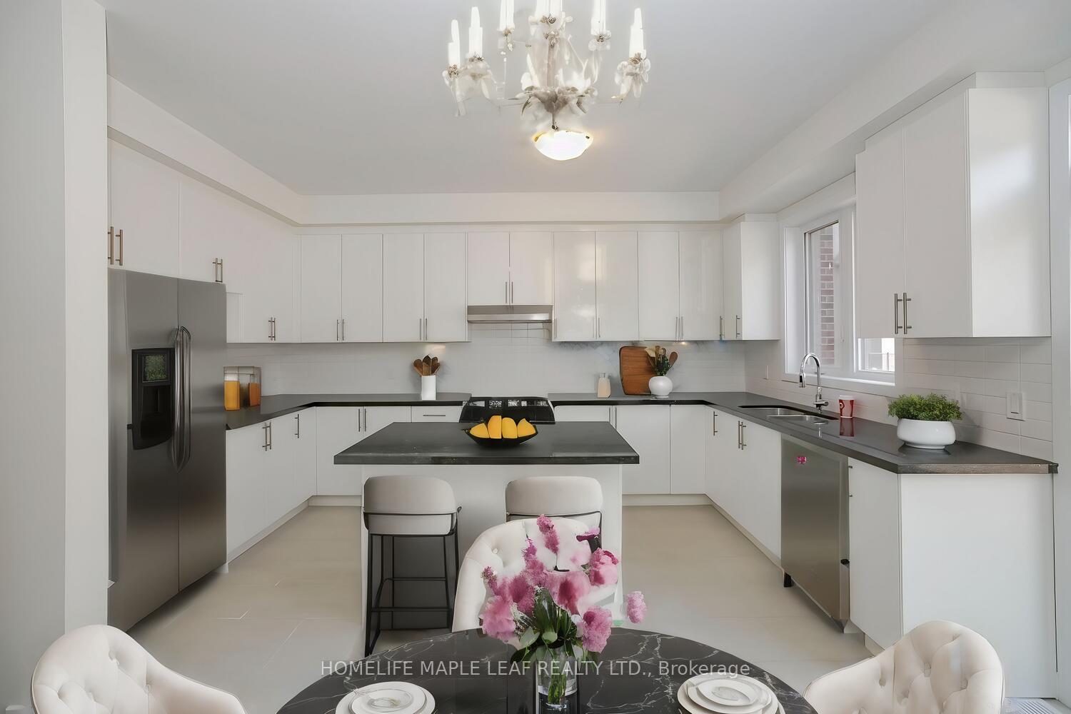 Photo 14 of 1046 Thompson Drive, Oshawa, Kedron — HOMEH