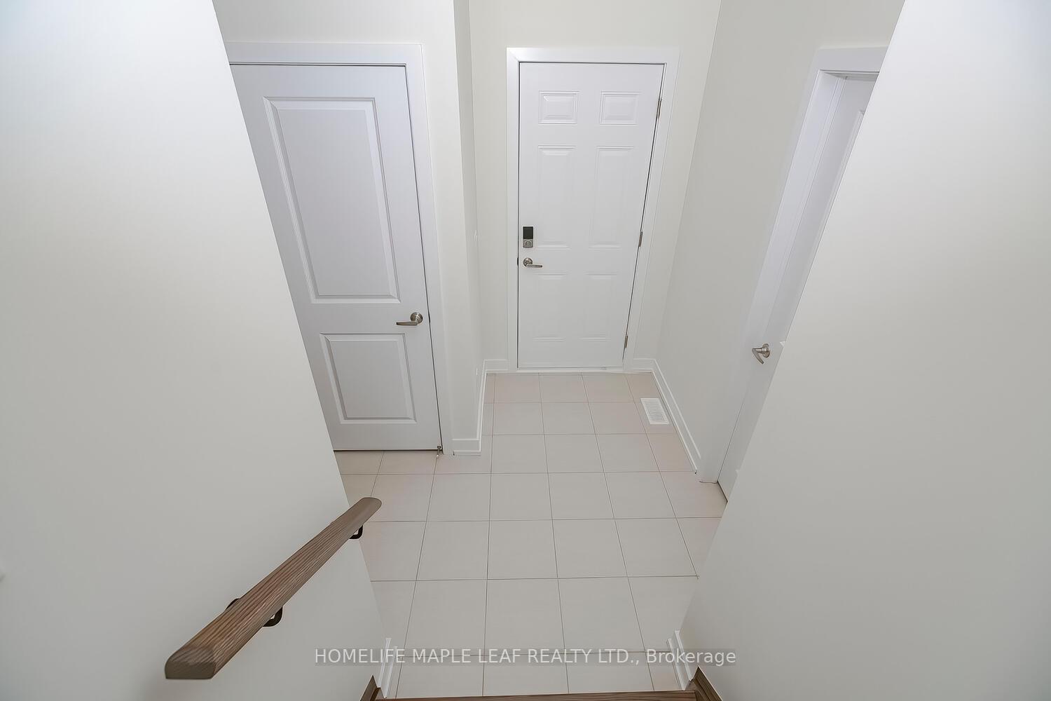 Photo 17 of 1046 Thompson Drive, Oshawa, Kedron — HOMEH