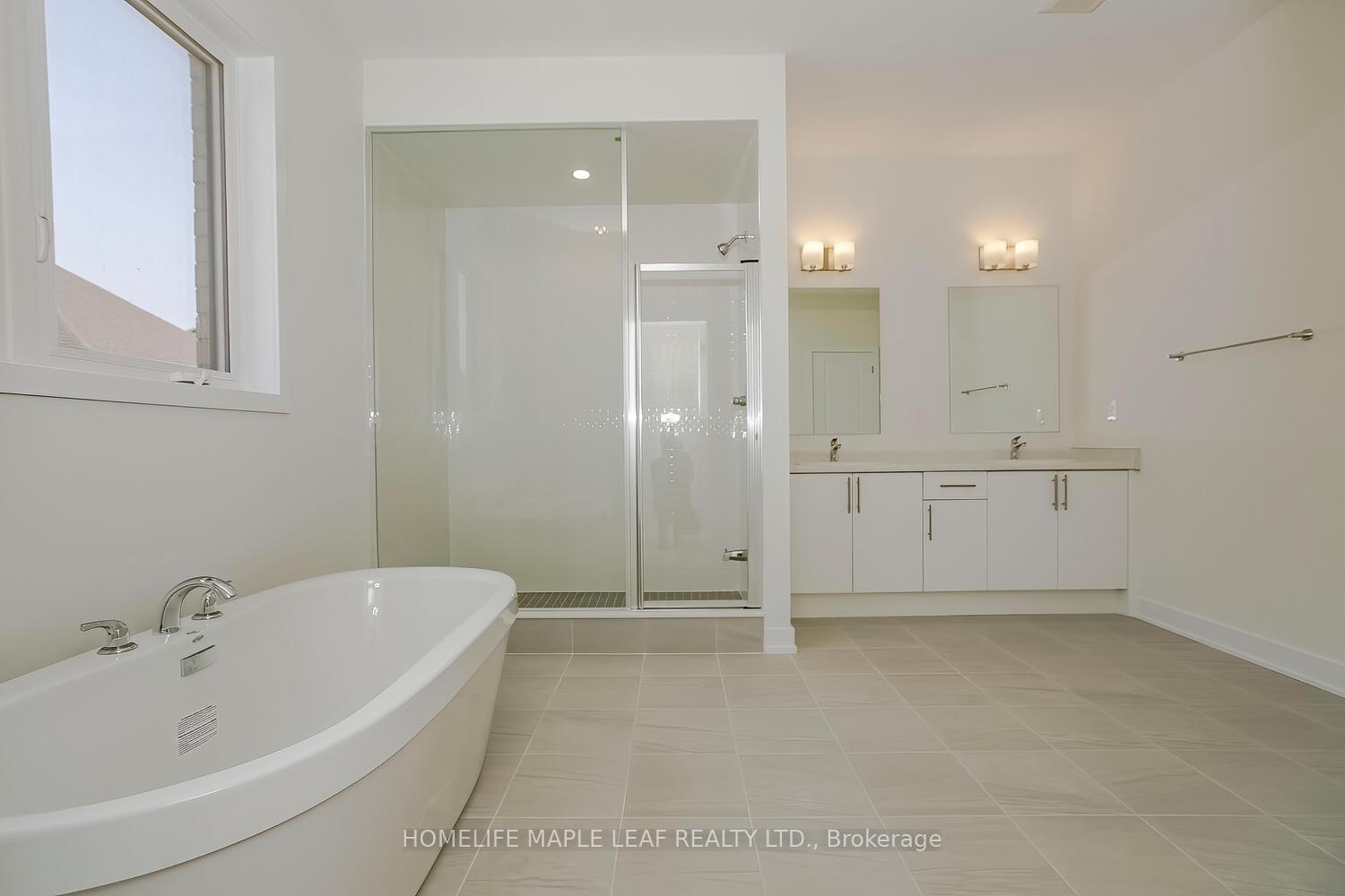 Photo 27 of 1046 Thompson Drive, Oshawa, Kedron — HOMEH