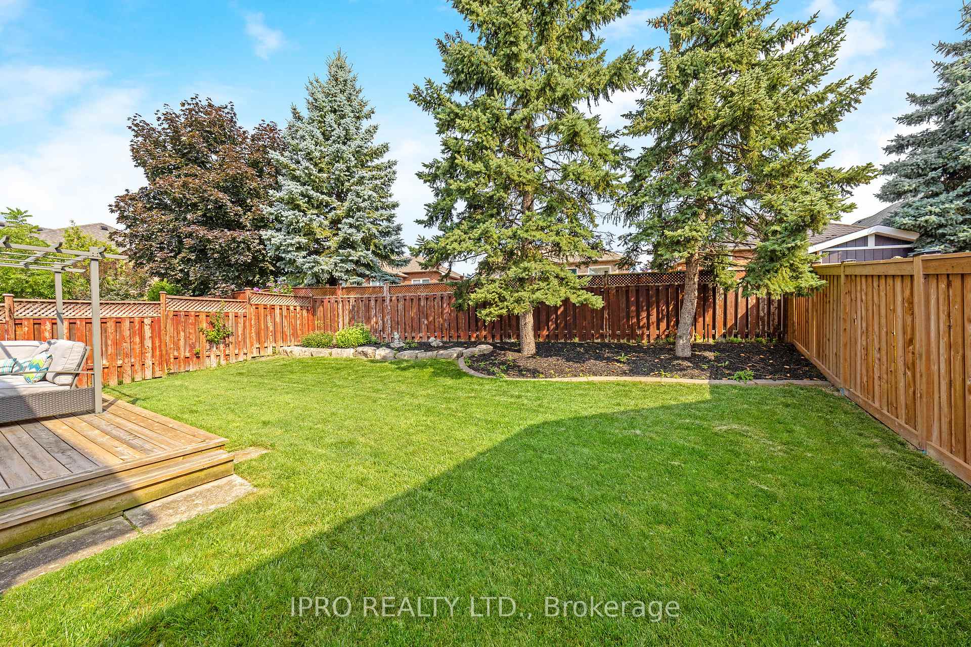 Photo 21 of 45 Flemington Drive, Caledon, Rural Caledon — HOMEH