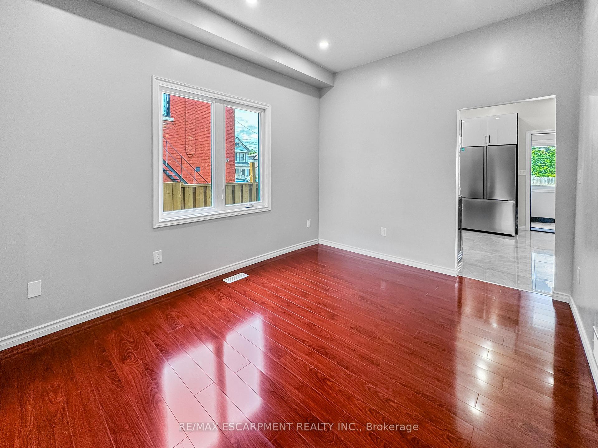 Photo 3 of 57 Princess Street, Hamilton, Gibson — HOMEH