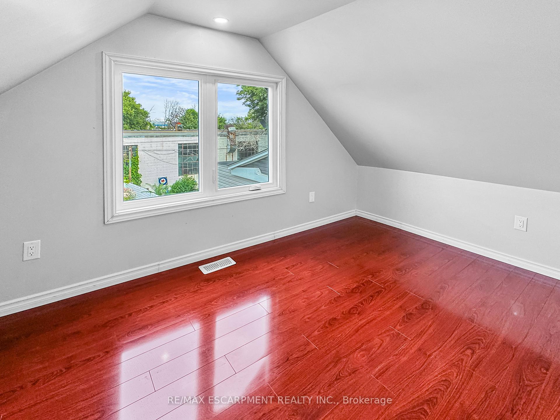 Photo 9 of 57 Princess Street, Hamilton, Gibson — HOMEH