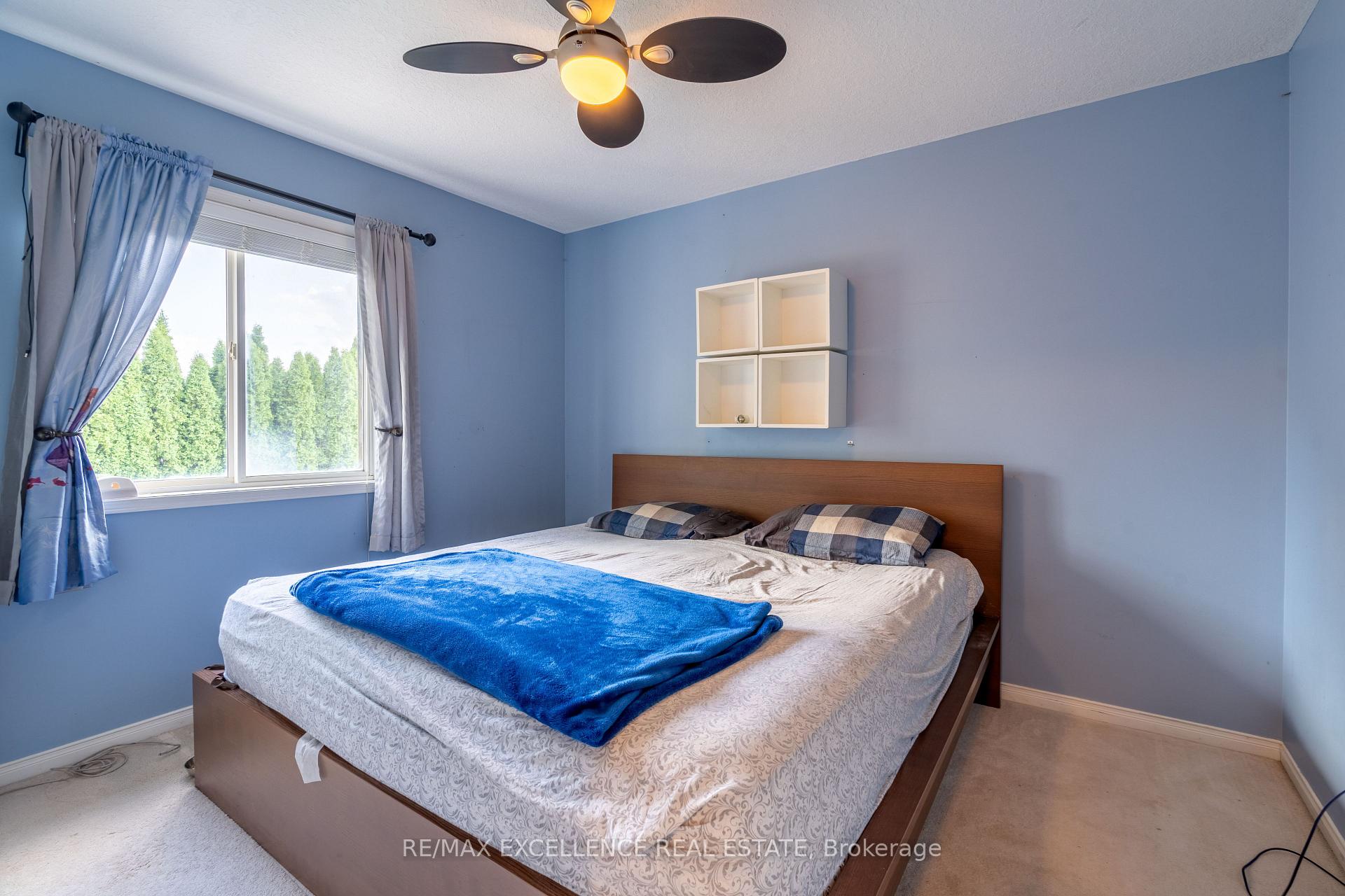 Photo 9 of 7 Gaydon Way, Brant, Brantford Twp — HOMEH