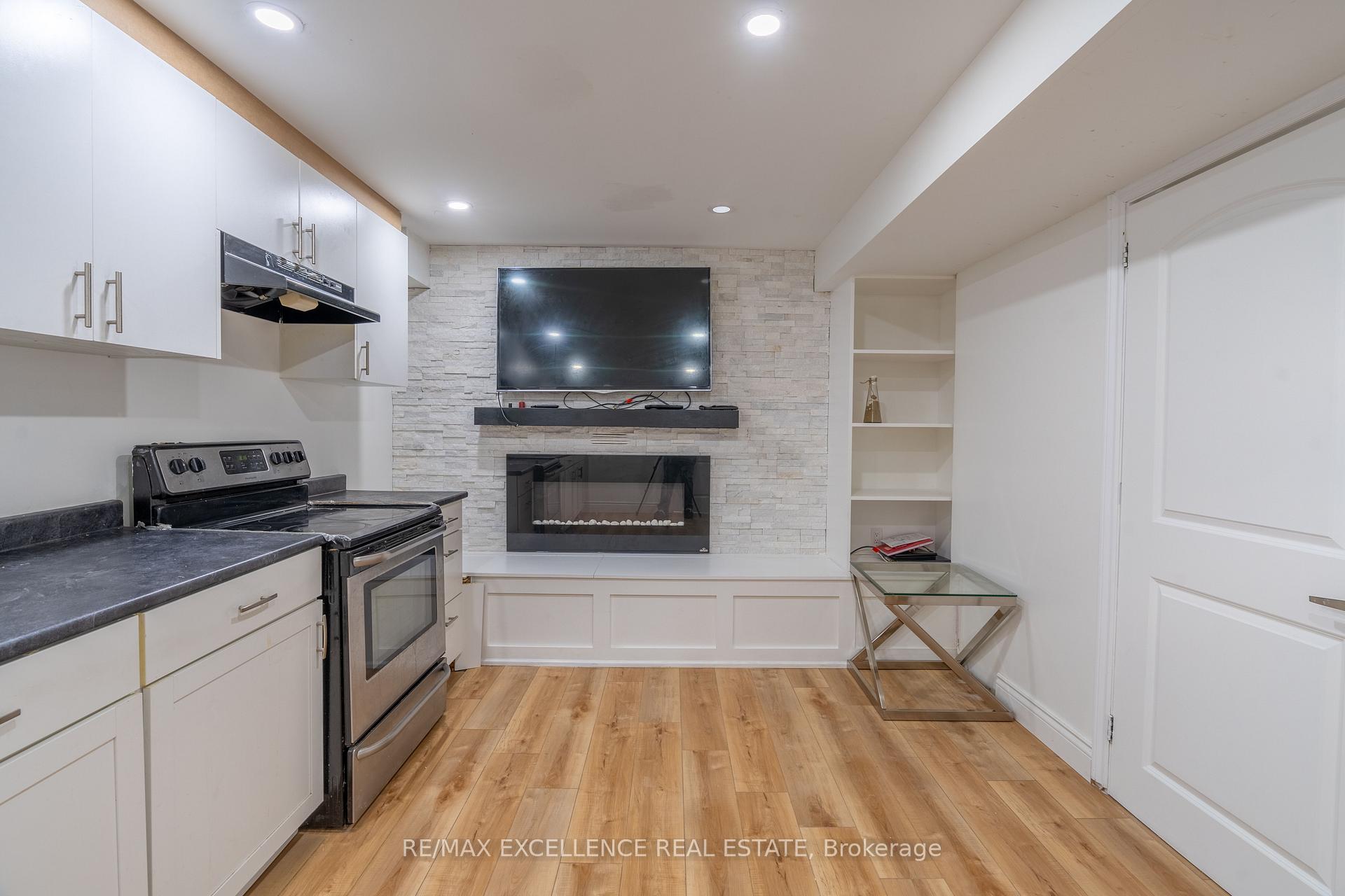 Photo 22 of 7 Gaydon Way, Brant, Brantford Twp — HOMEH