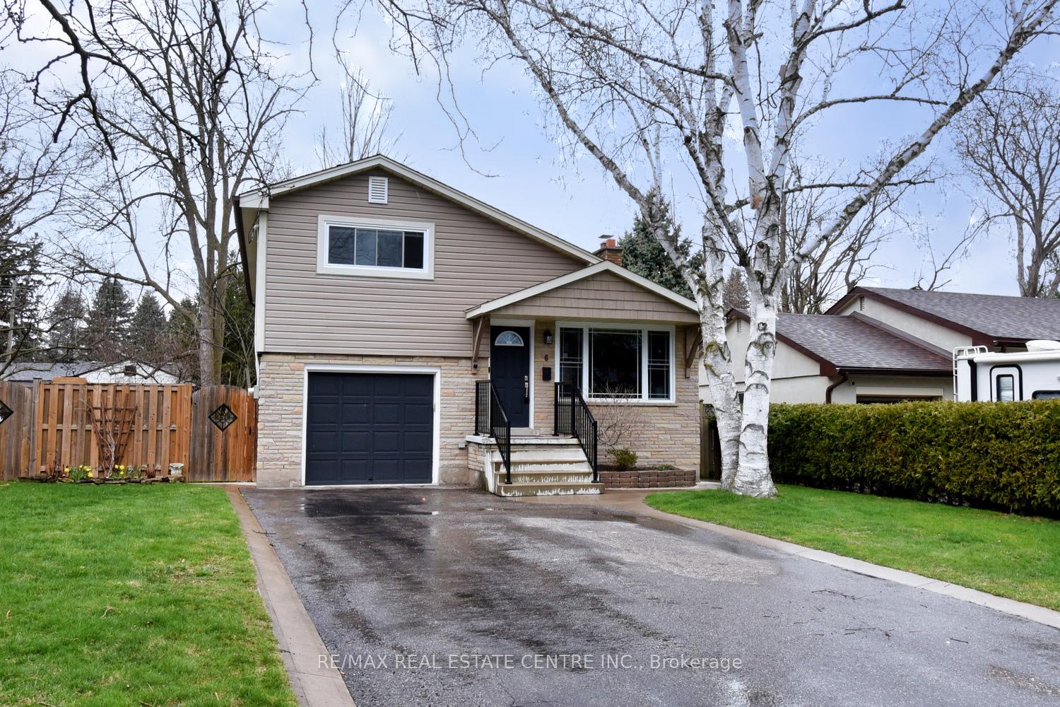 Front of 6 Brierwood Avenue