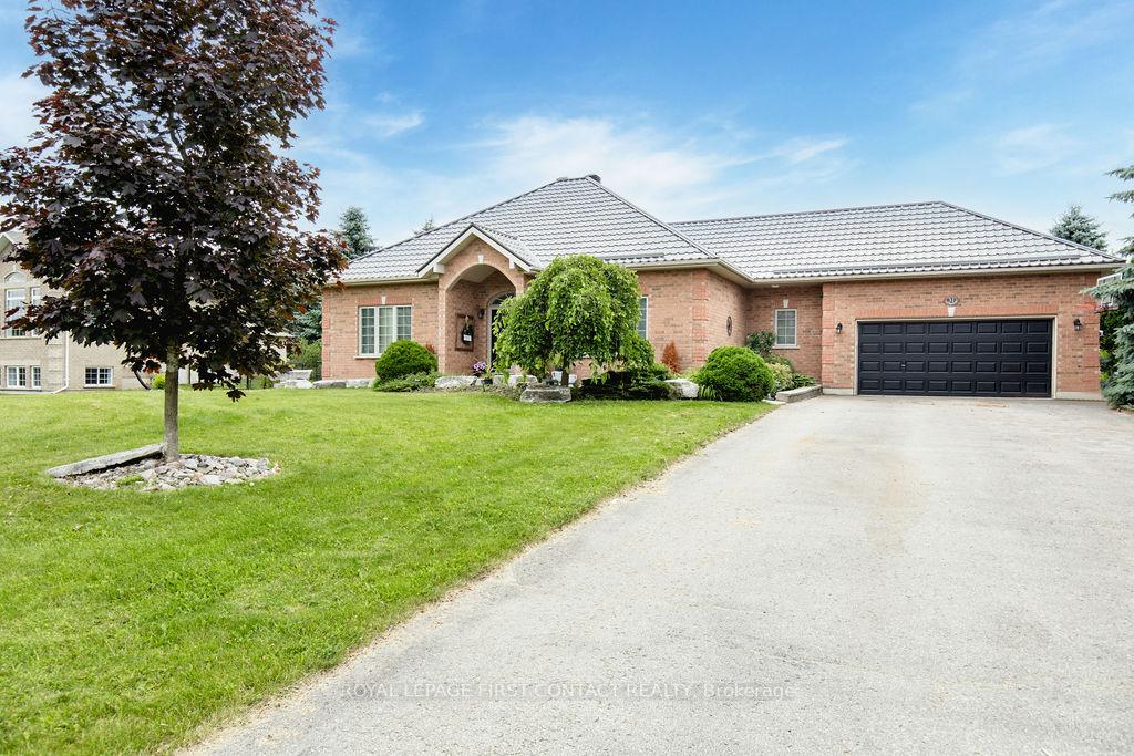Photo 1 of 31 Vanderpost Crescent, Essa, Thornton — HOMEH