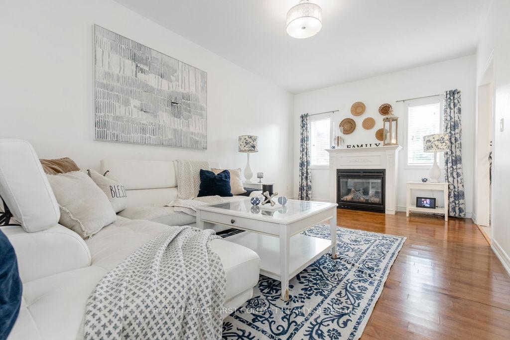 Photo 7 of 31 Vanderpost Crescent, Essa, Thornton — HOMEH
