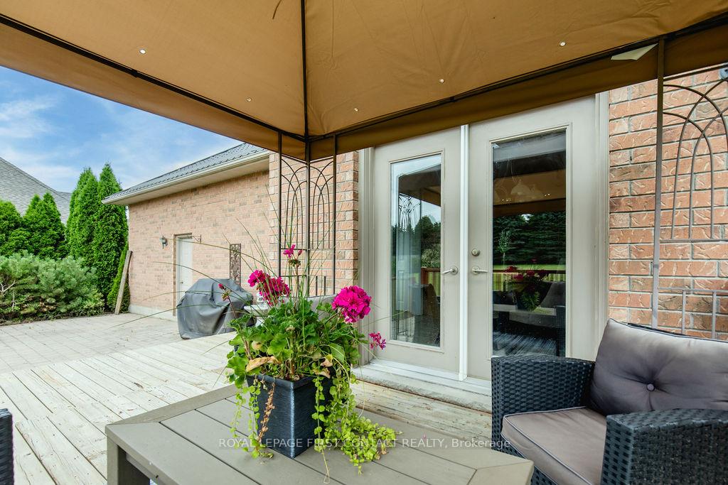 Photo 26 of 31 Vanderpost Crescent, Essa, Thornton — HOMEH