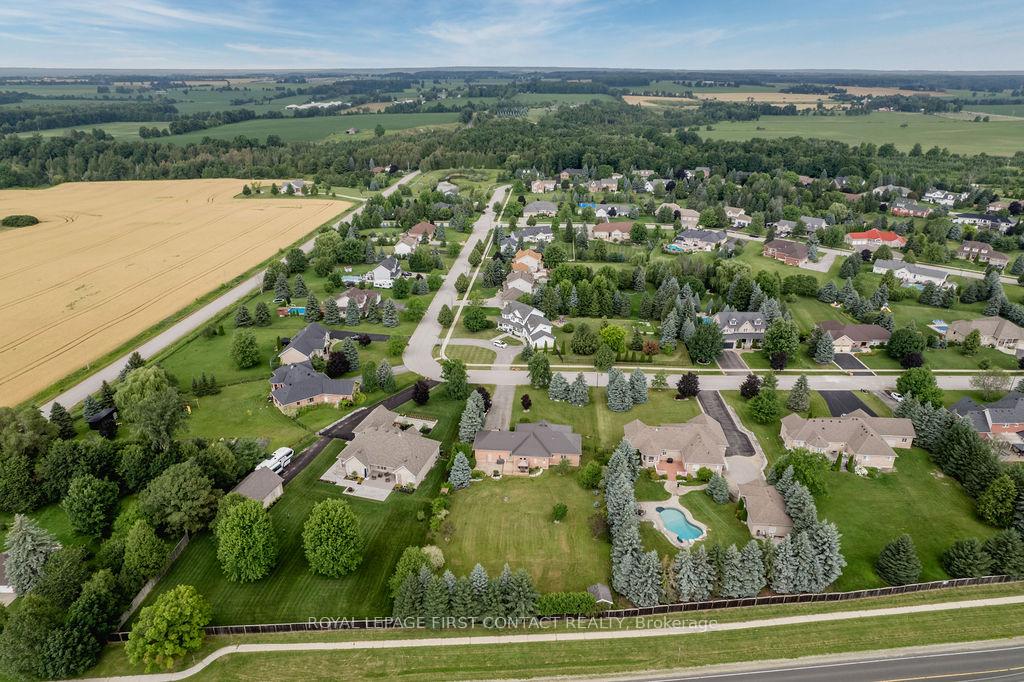 Photo 34 of 31 Vanderpost Crescent, Essa, Thornton — HOMEH