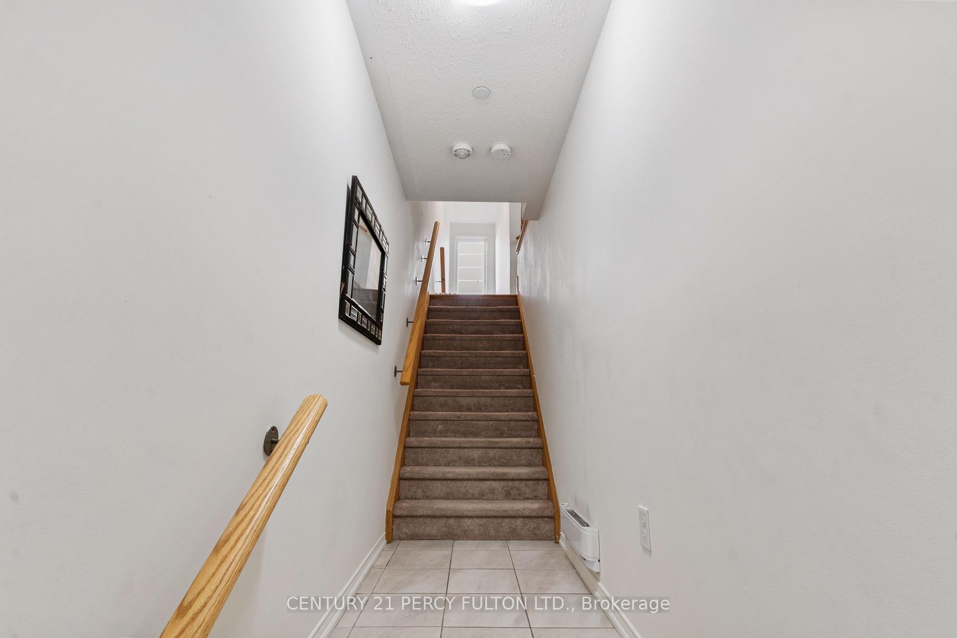 Photo 12 of Unit 21, 2526 Bromus Path, Oshawa, Windfields — HOMEH