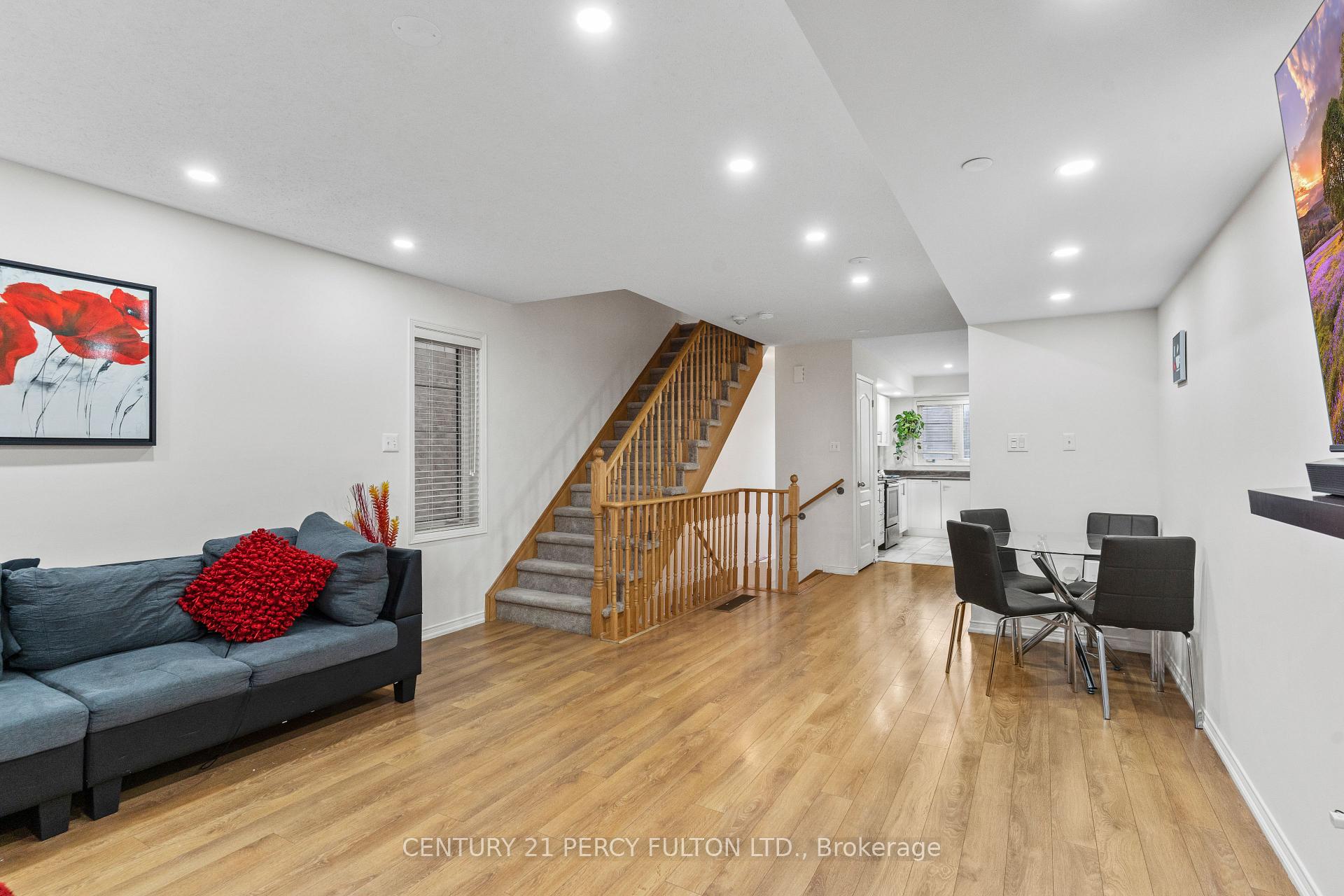 Photo 18 of Unit 21, 2526 Bromus Path, Oshawa, Windfields — HOMEH