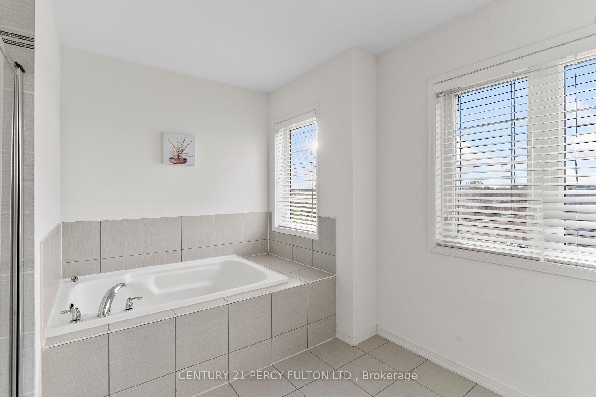 Photo 36 of Unit 21, 2526 Bromus Path, Oshawa, Windfields — HOMEH