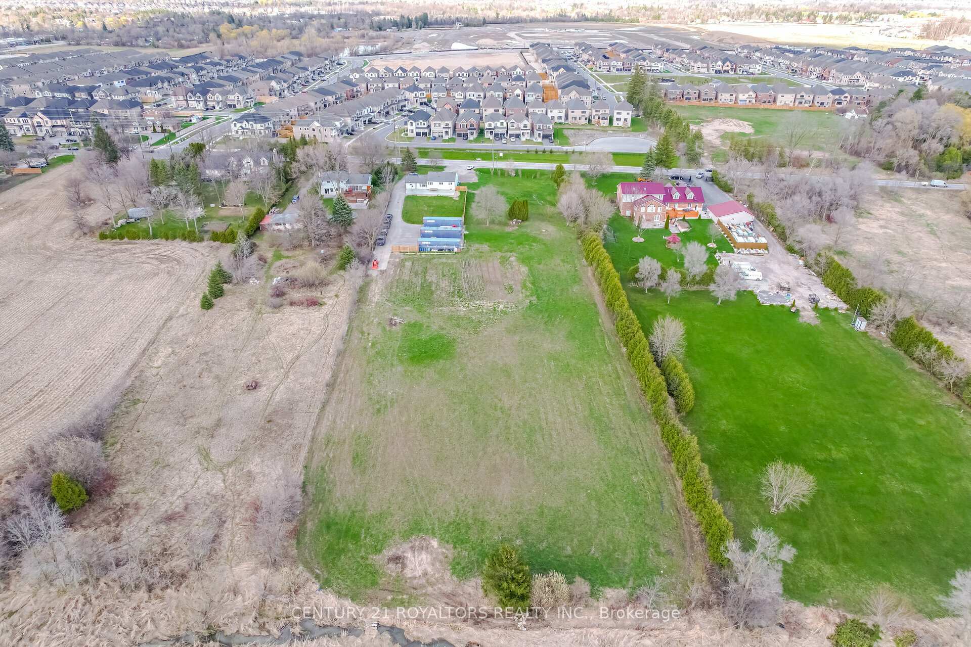 Photo 4 of 8830 Heritage Road, Brampton, Bram West — HOMEH