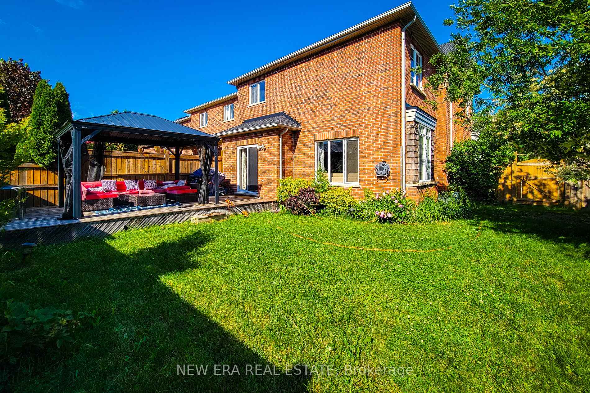 Photo 6 of 3 Hartland Road, Hamilton, Stoney Creek — HOMEH