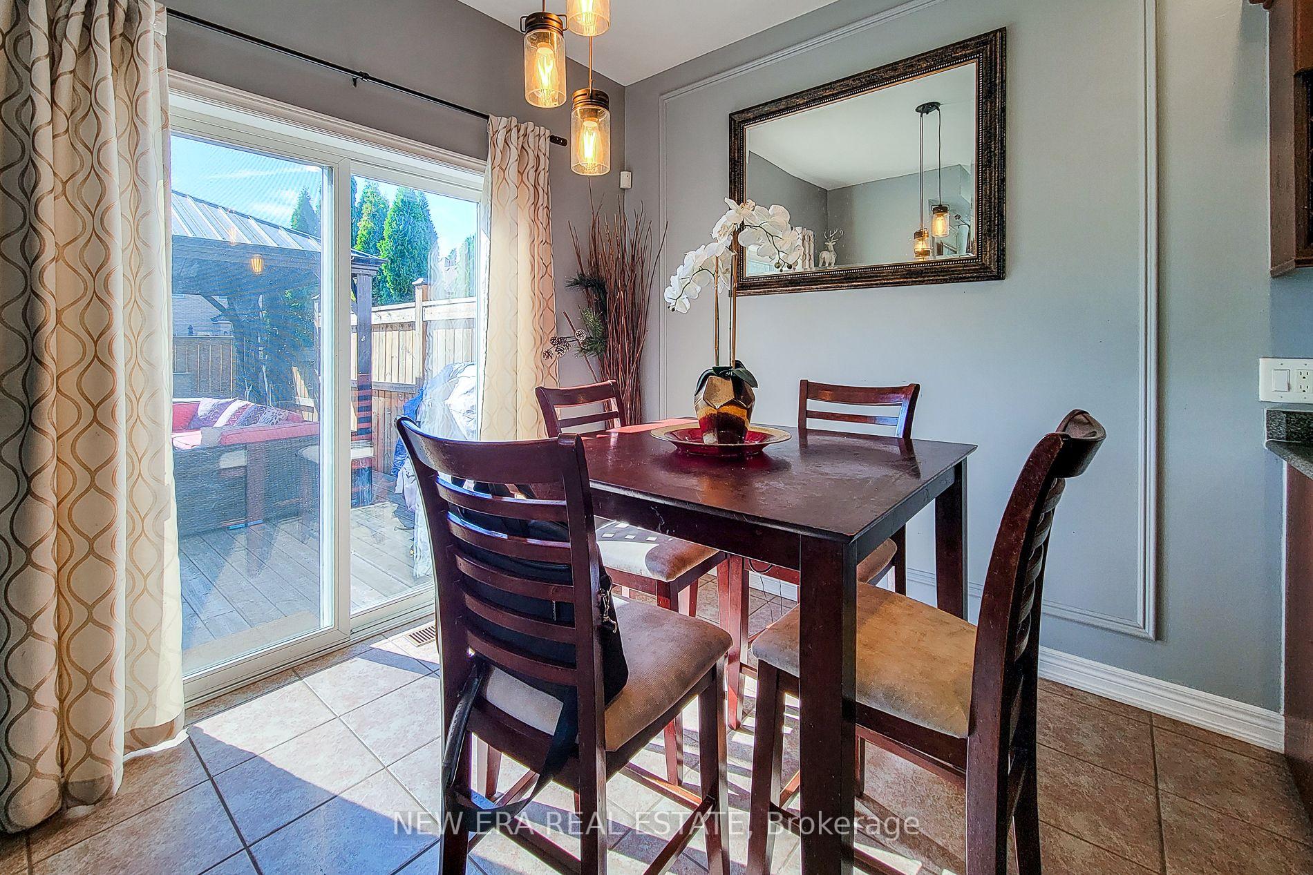 Photo 21 of 3 Hartland Road, Hamilton, Stoney Creek — HOMEH