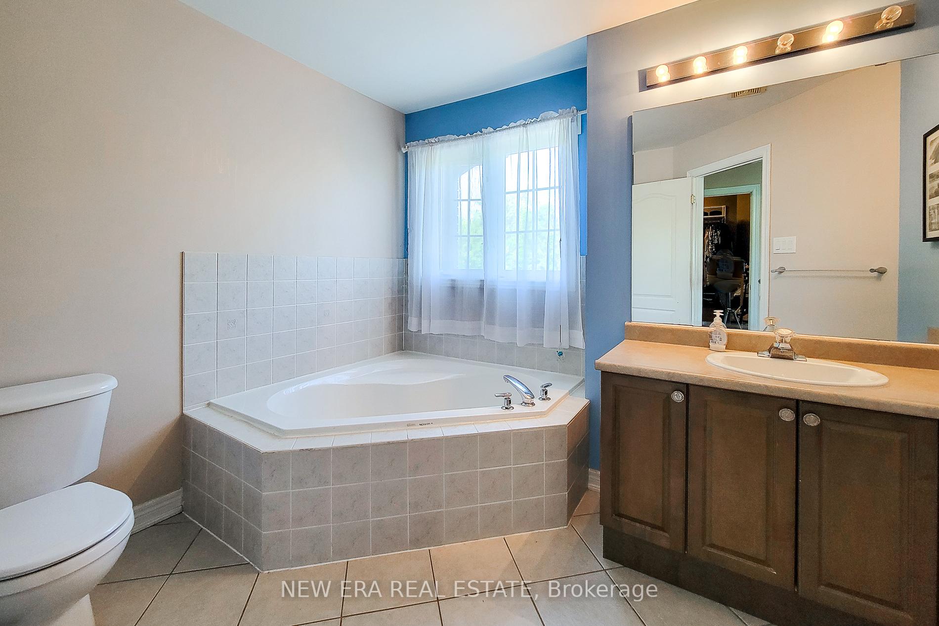 Photo 28 of 3 Hartland Road, Hamilton, Stoney Creek — HOMEH