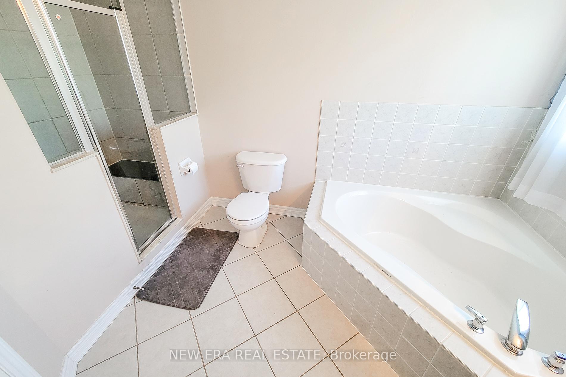 Photo 26 of 3 Hartland Road, Hamilton, Stoney Creek — HOMEH