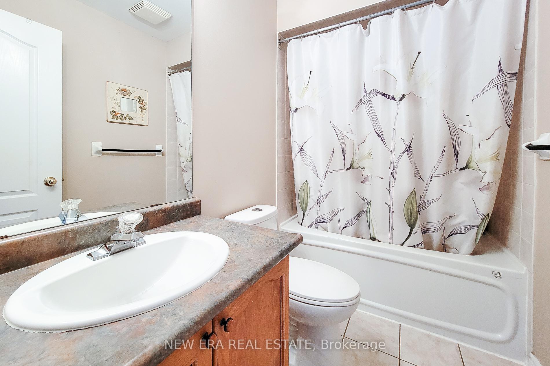 Photo 32 of 3 Hartland Road, Hamilton, Stoney Creek — HOMEH