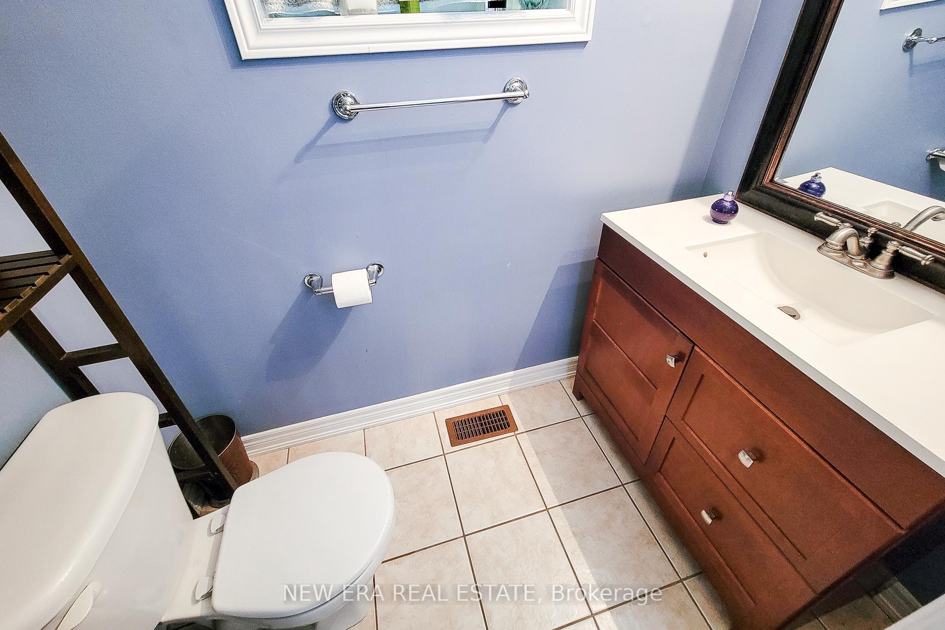 Photo 34 of 3 Hartland Road, Hamilton, Stoney Creek — HOMEH