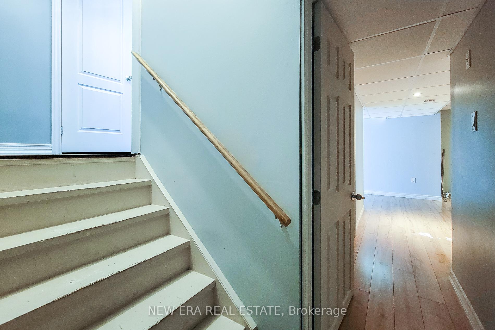 Photo 40 of 3 Hartland Road, Hamilton, Stoney Creek — HOMEH