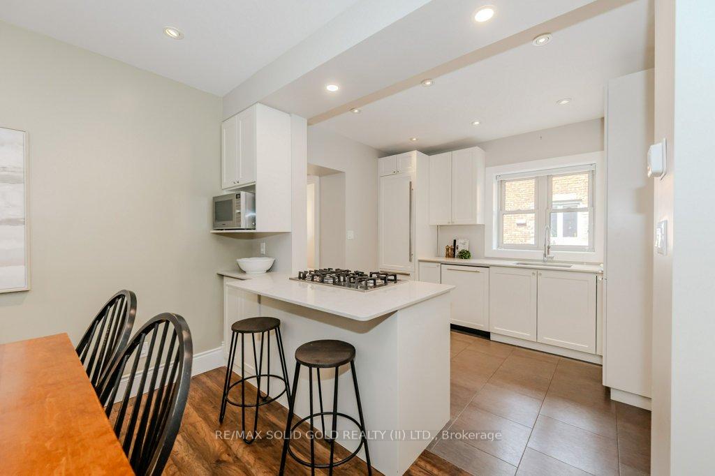 Photo 14 of 123 Belmont Avenue, Waterloo — HOMEH
