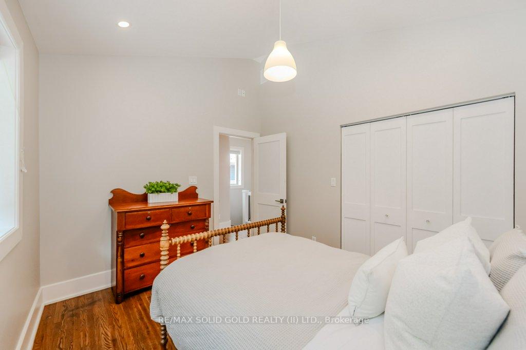 Photo 24 of 123 Belmont Avenue, Waterloo — HOMEH