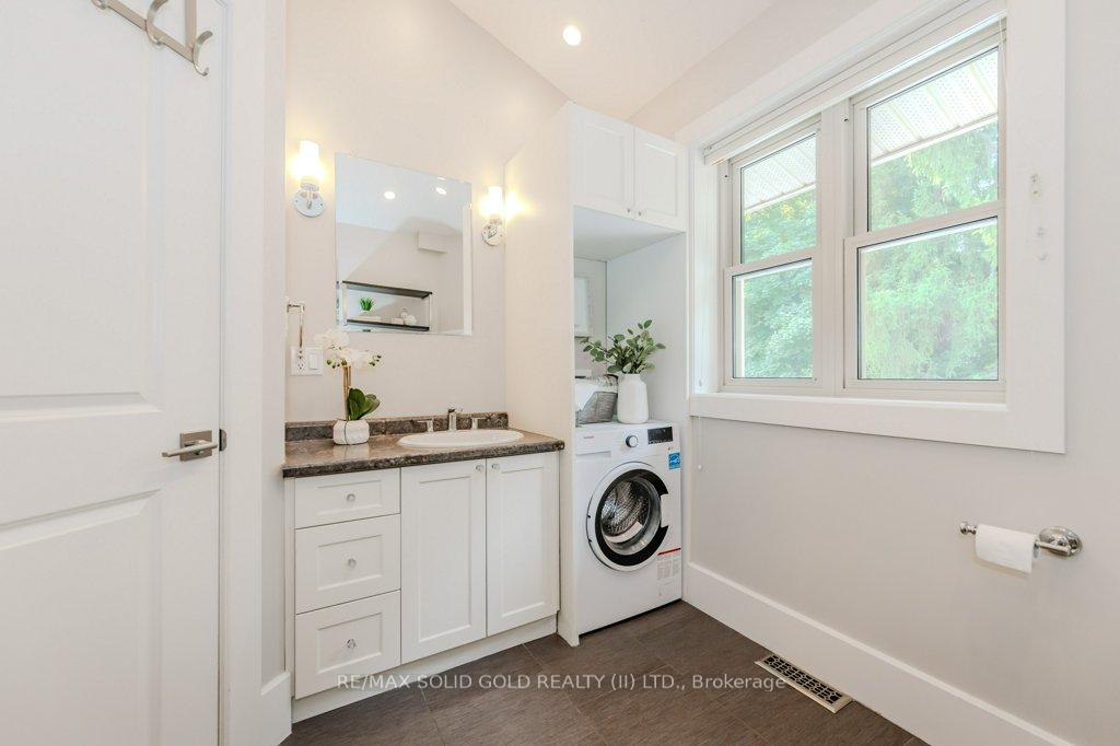 Photo 26 of 123 Belmont Avenue, Waterloo — HOMEH