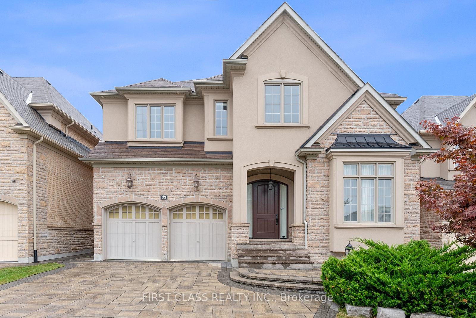 Front of 33 Berkshire Crescent