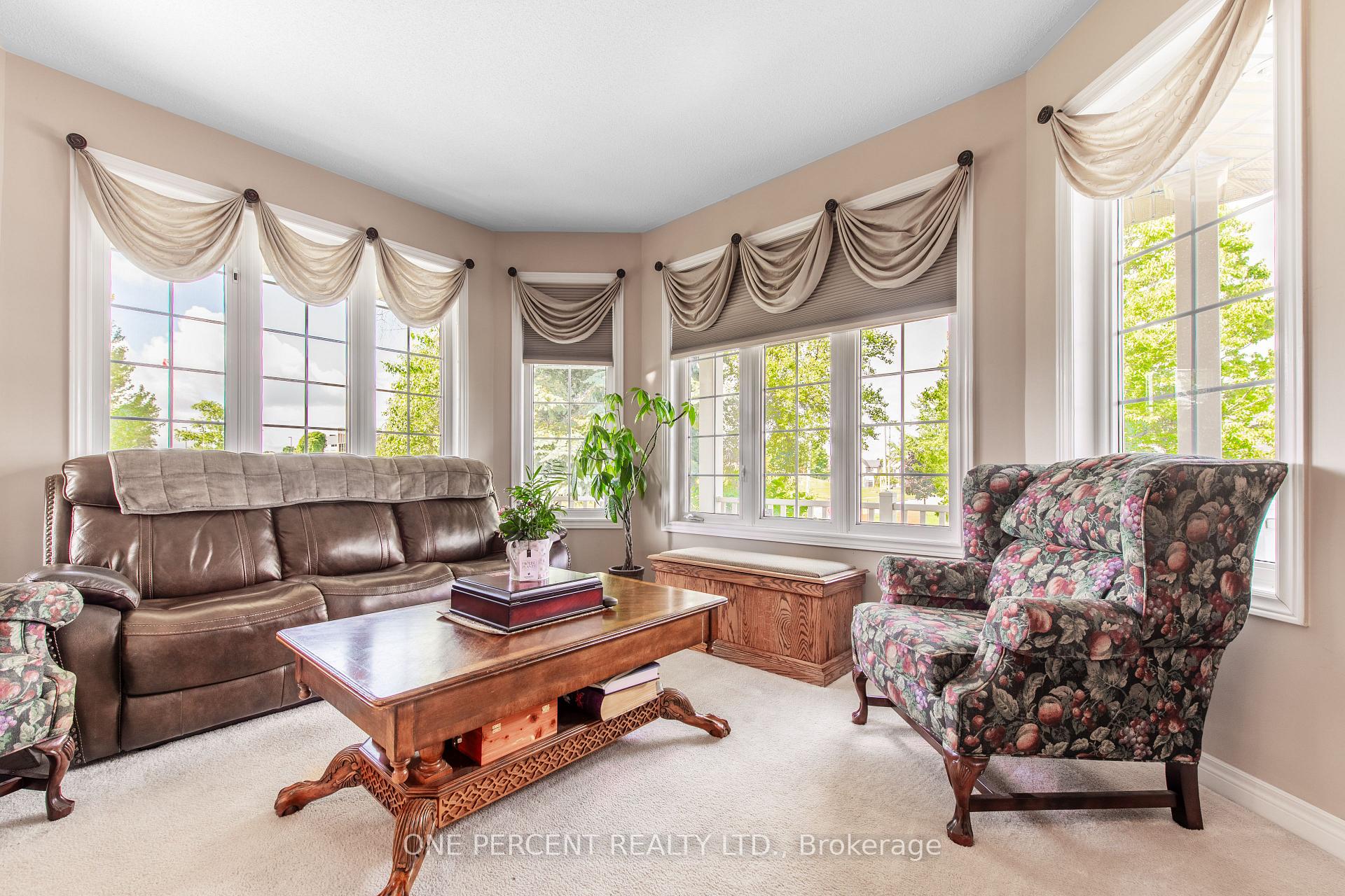 Photo 6 of 762 Greenwood Crescent, Shelburne — HOMEH
