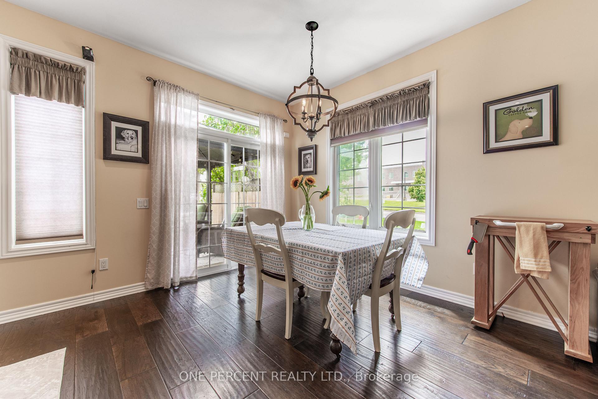 Photo 18 of 762 Greenwood Crescent, Shelburne — HOMEH