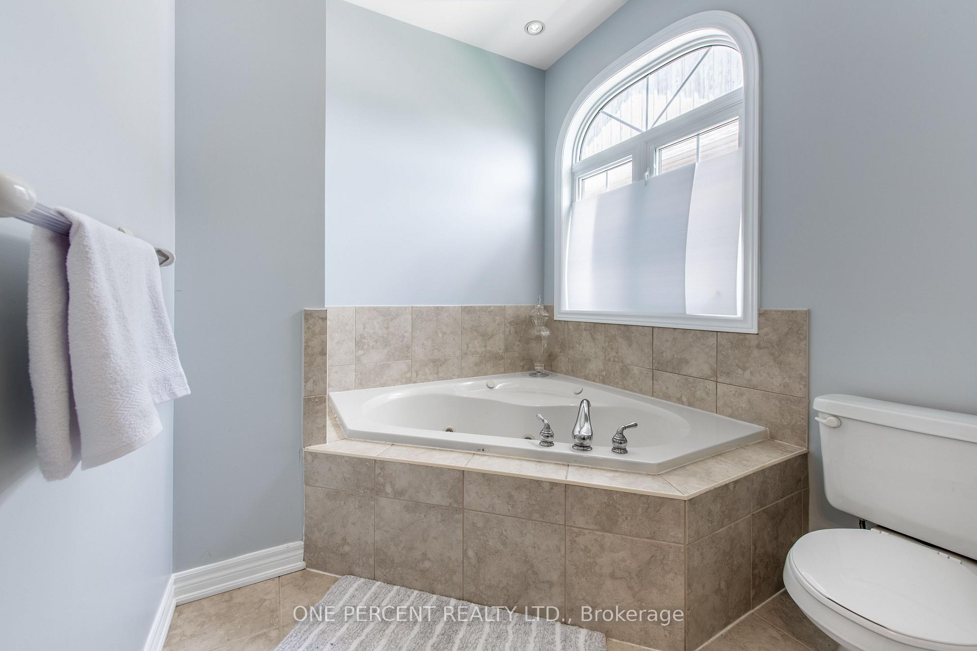 Photo 22 of 762 Greenwood Crescent, Shelburne — HOMEH